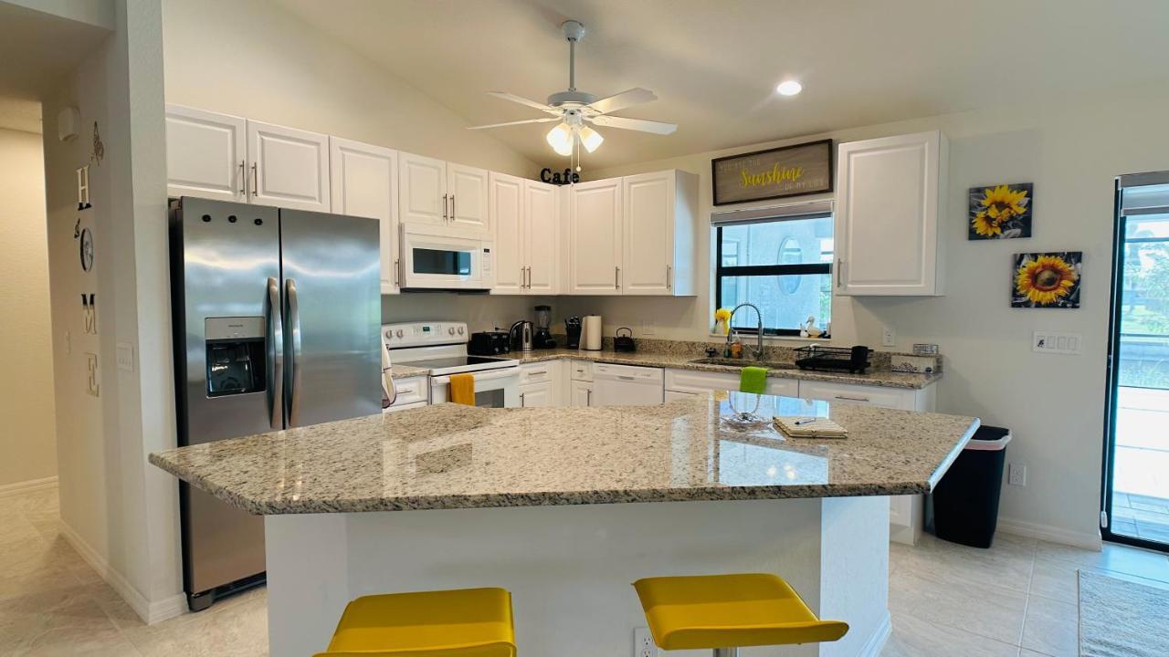The Salt Life Get Away - Cape Coral, Florida Βίλα Εξωτερικό φωτογραφία